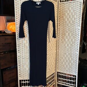 AMOUR VERT Elegant Blue Midi Dress